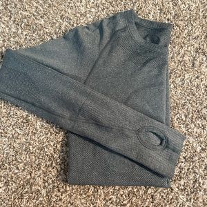 Lululemon Swiftly Tech Longsleeve either size 4/6